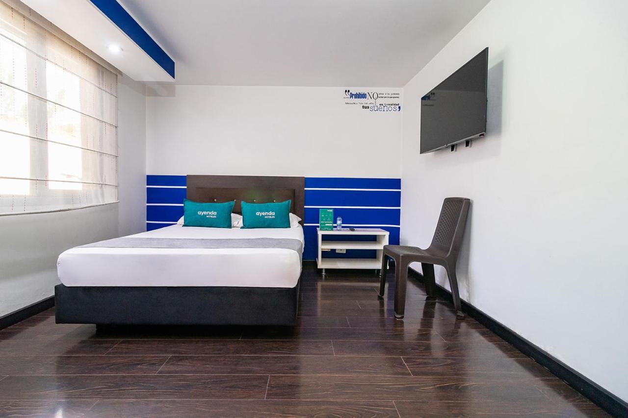 Ayenda Puerto Madero Boutique Hotel ชิอา ภายนอก รูปภาพ