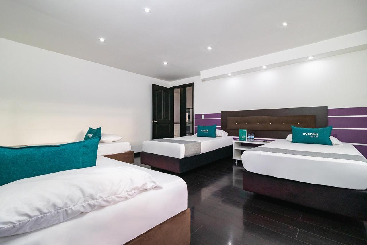 Ayenda Puerto Madero Boutique Hotel ชิอา ภายนอก รูปภาพ